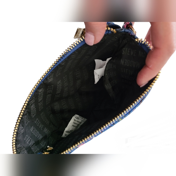 NWT STEVE MADDEN | BLUE/MINT| FLORAL PRINT |  BTRELL WRISTLET - Picture 8 of 16